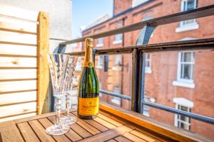 Photo 25- click for photo gallery